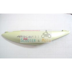 Pintail droit avec emblème jaune Zone d'origine Aprilia 51 98-00 Eraflures